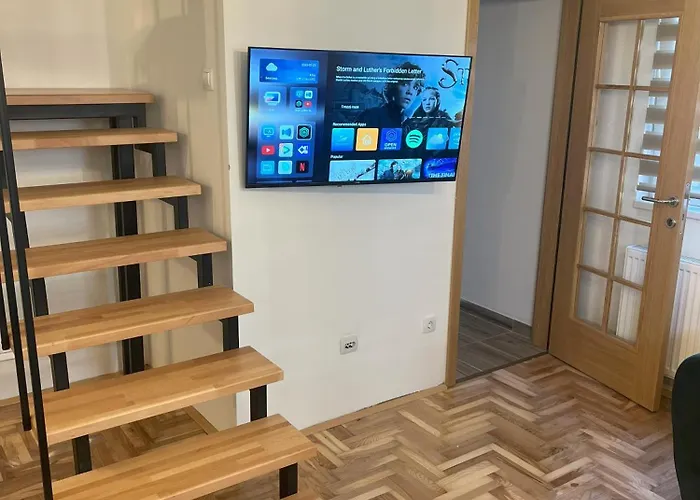 Centar * 克拉列沃