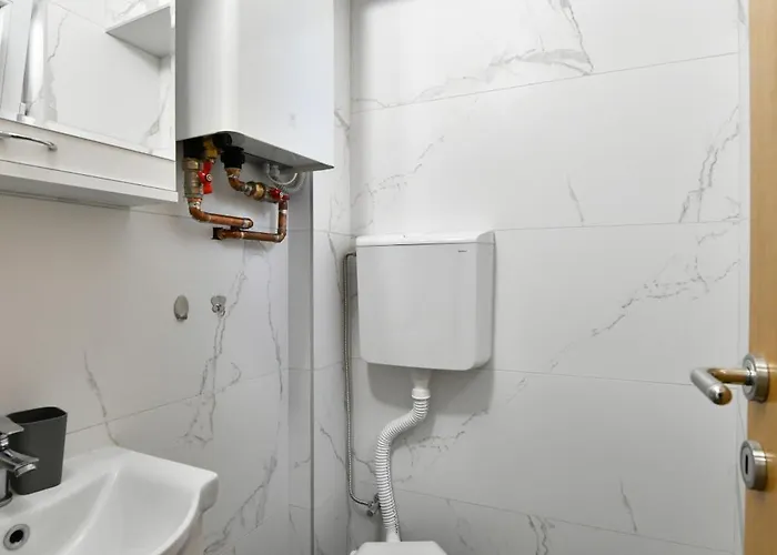 Centar * 克拉列沃